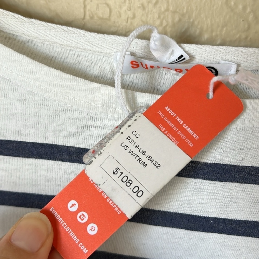 Sundry blue and white striped tee NWT - Picture 8 of 9